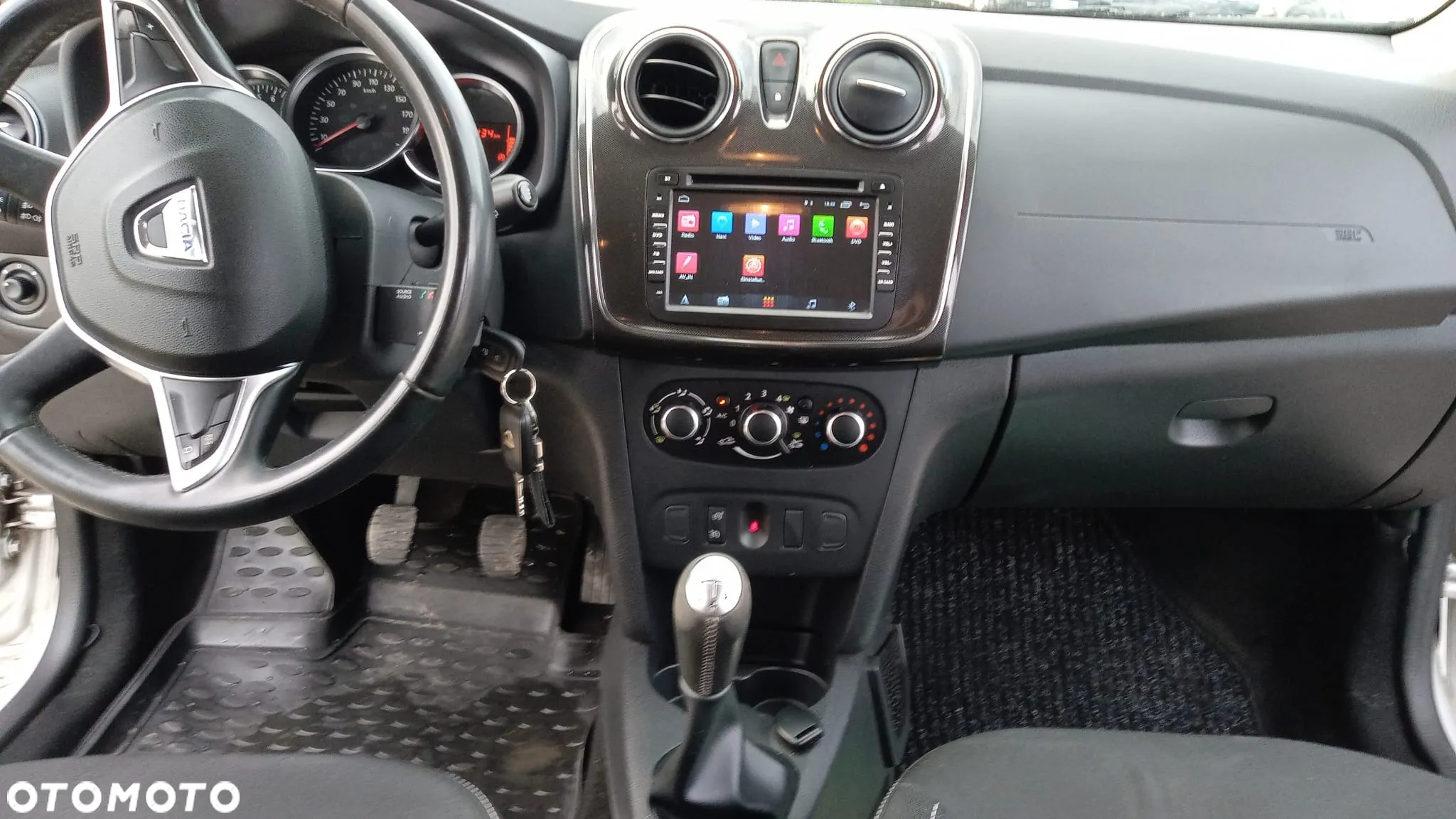 Dacia Logan MCV 0.9 TCE Laureate - 8