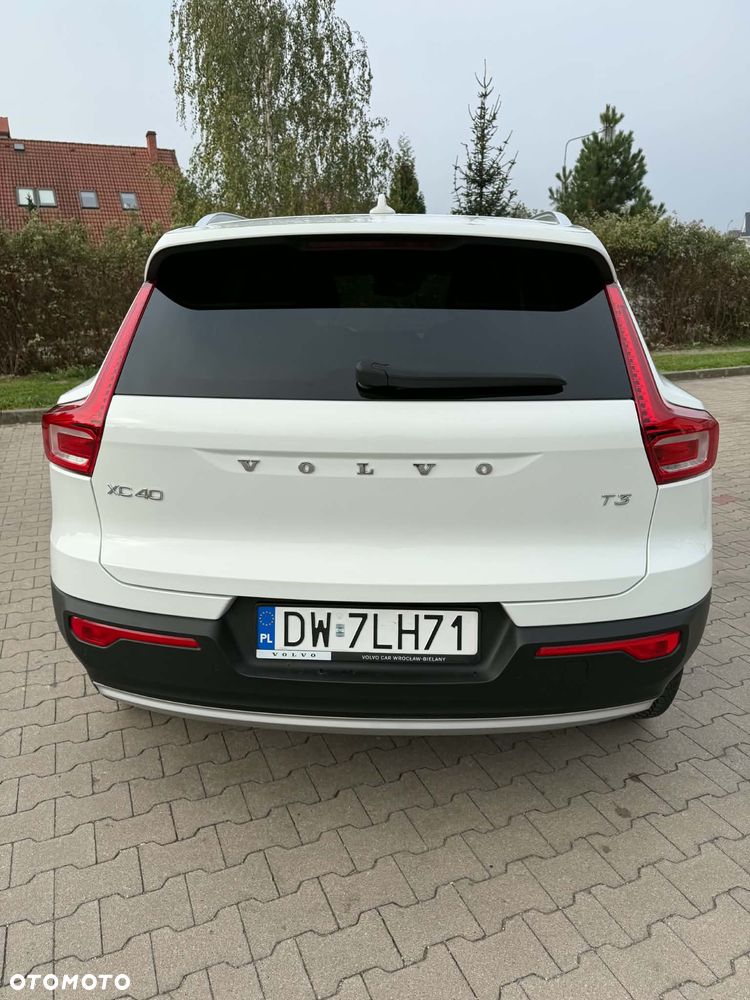 Volvo XC 40 - 4