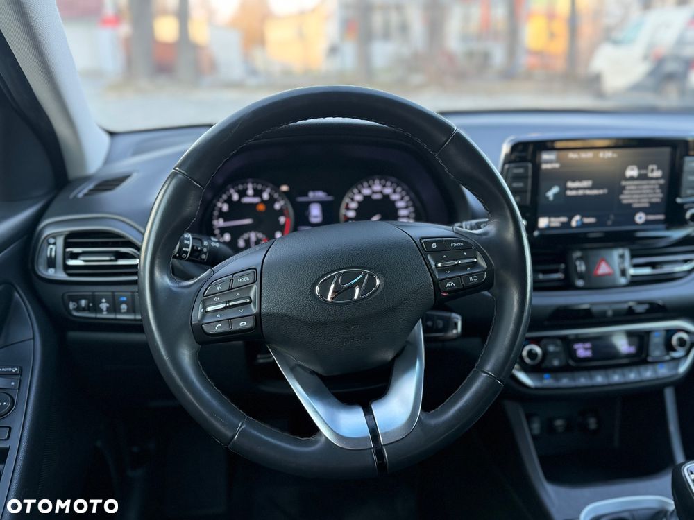 Hyundai i30 1.5 DPI Smart - 22