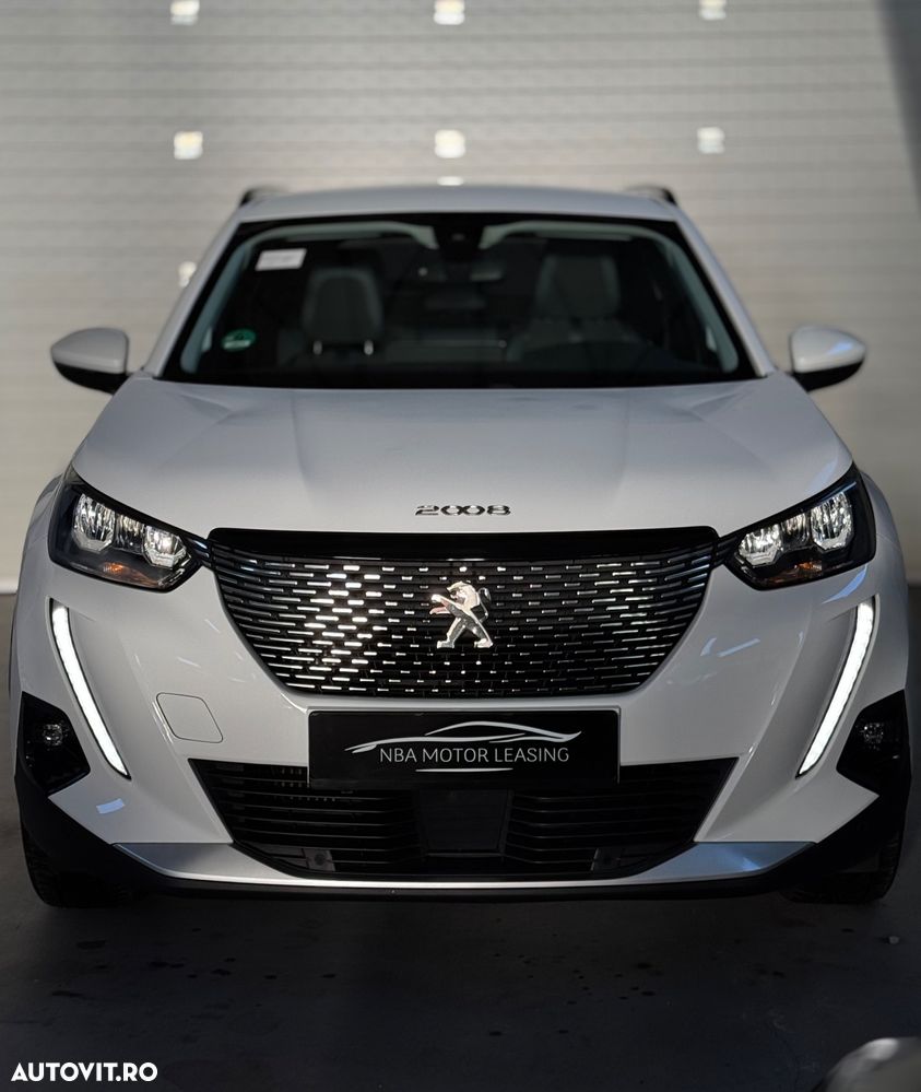 Peugeot 2008 PureTech 130 EAT8 Allure - 2