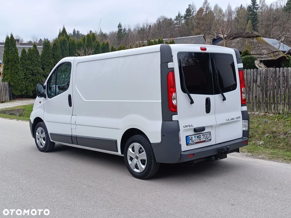Opel Vivaro - 3