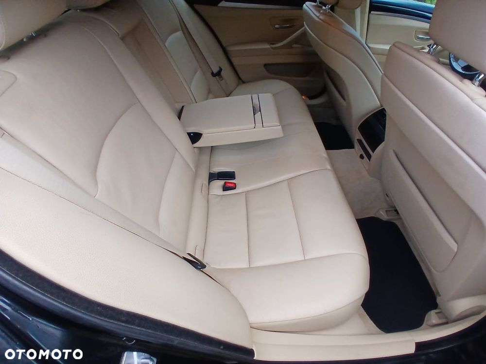 BMW Seria 5 530d - 17