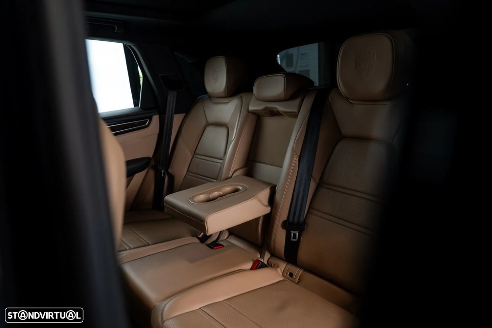 Porsche Cayenne E-Hybrid - 34