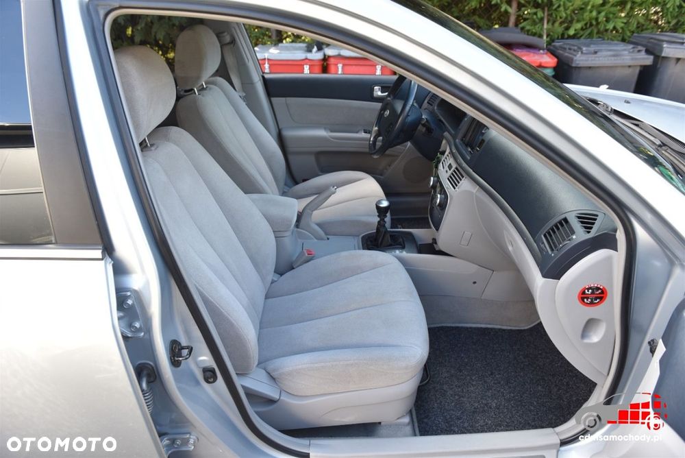 Hyundai Sonata - 18