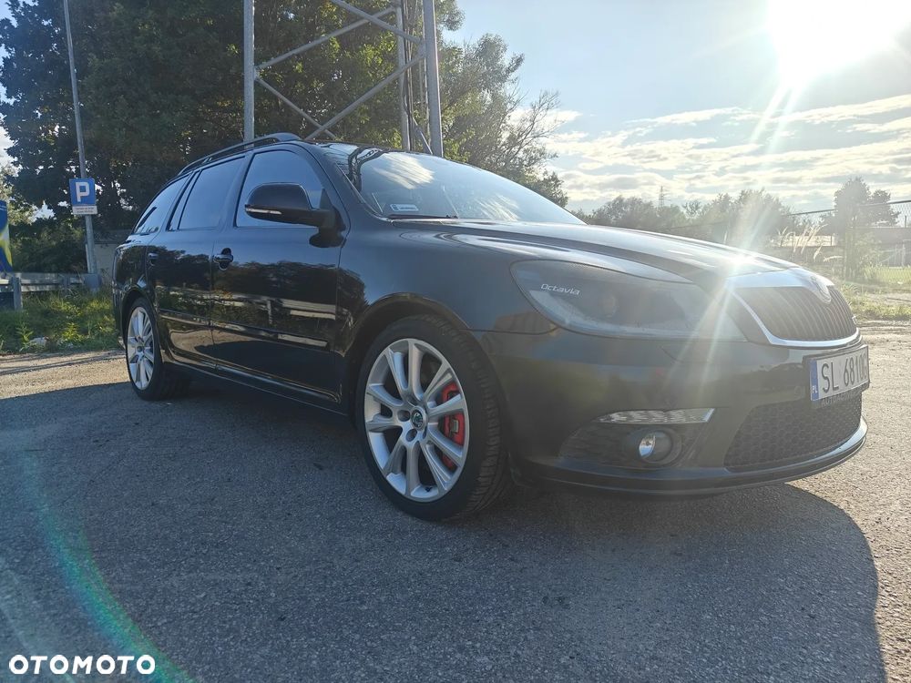 Skoda Octavia 2.0 TFSI RS - 1