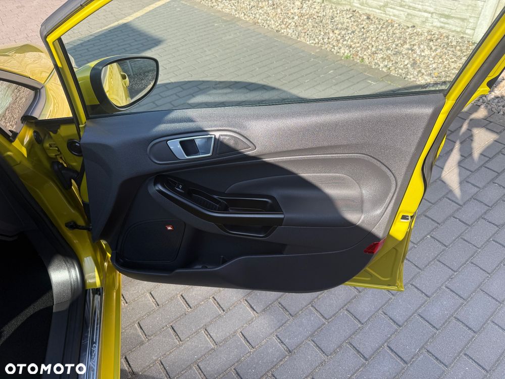 Ford Fiesta - 18