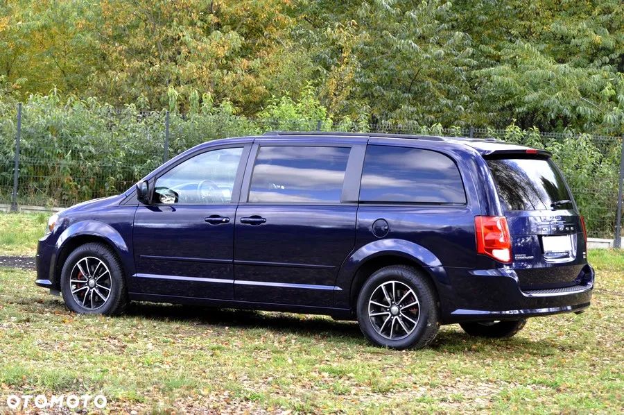 Dodge Grand Caravan - 15