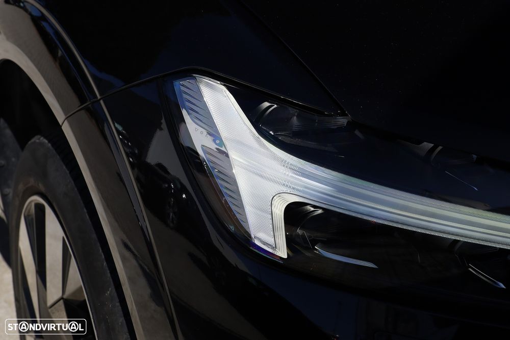 Volvo XC 60 2.0 T8 PHEV Ultra Dark AWD - 40