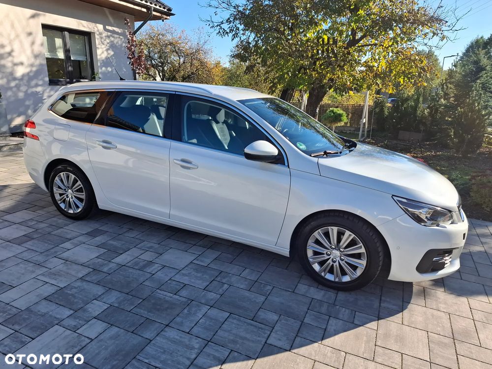Peugeot 308 2019 photo 4