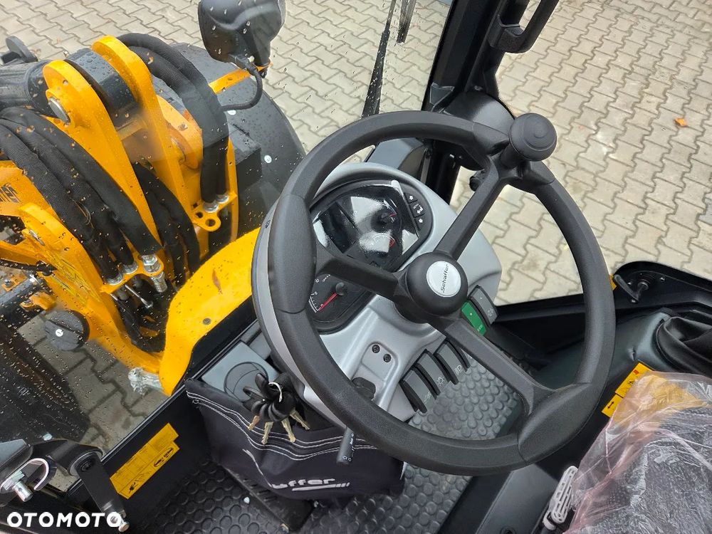 Schäffer Ładowarka Miniładowarka Schaffer 2445S - 2515kg Łyżka + Widły - 15