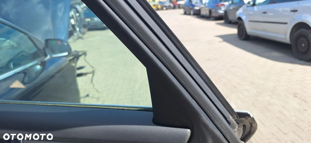Audi A4 B8 Sedan Drzwi Tył Tylne Prawe Kod Lakieru LX5R - 26