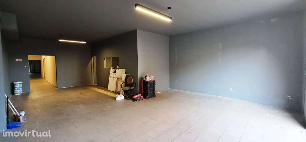 Espaço Comercial com 280 m² em Lomar – Perfeita para o Seu Negóci - Grande imagem: 3/23