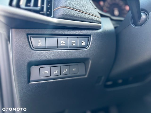 Mazda CX-60 - 21