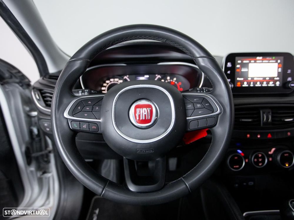 Fiat Tipo Station Wagon 1.3 M-Jet Lounge - 15