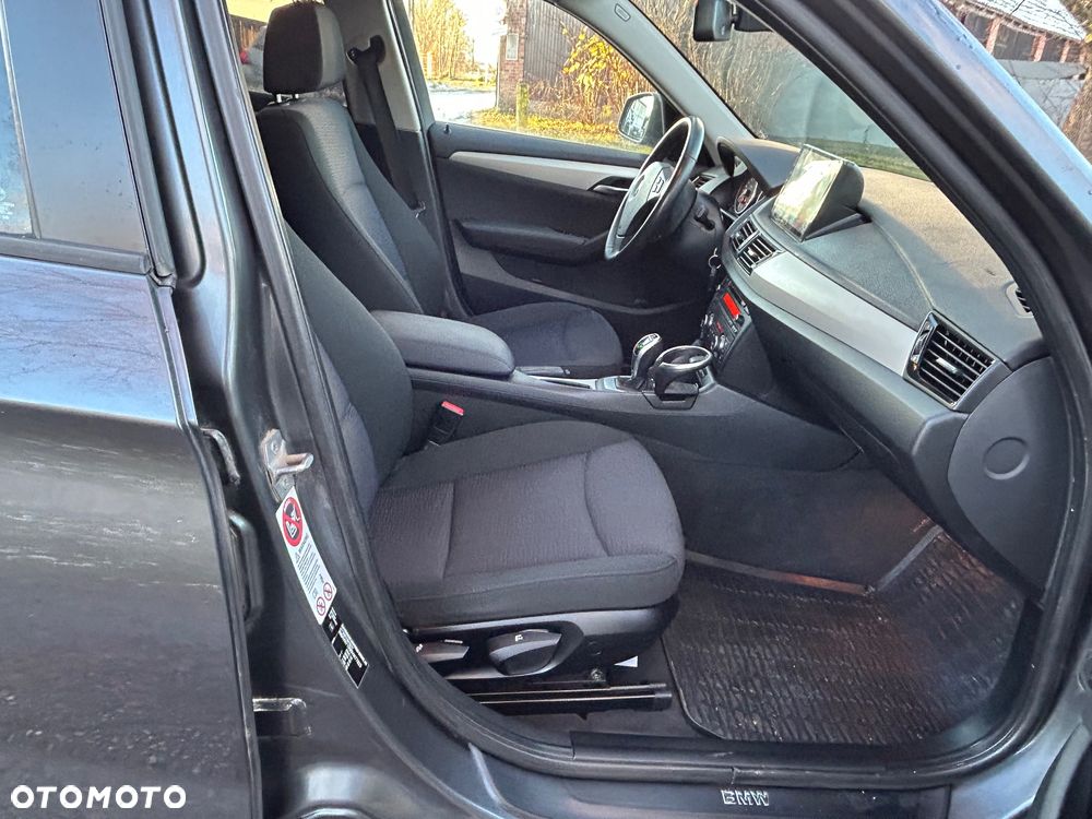 BMW X1 sDrive18d - 10