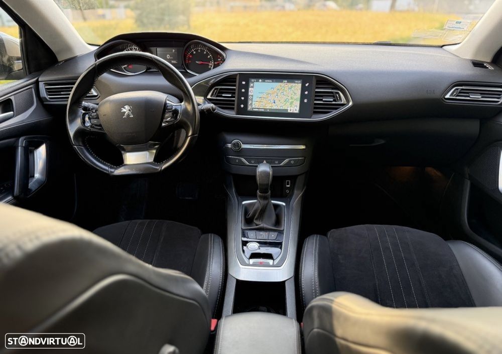 Peugeot 308 SW BlueHDi 120 EAT6 Stop & Start Allure - 4