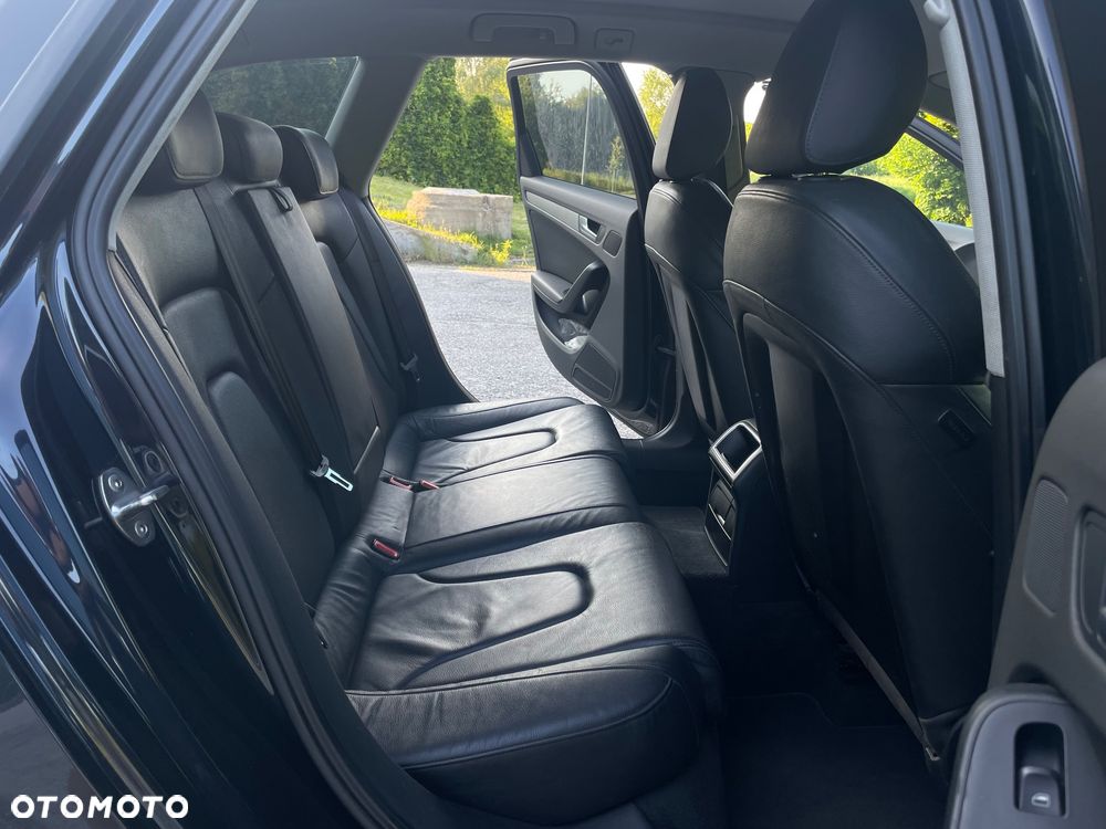Audi A4 Avant 2.0 TDI ultra - 14
