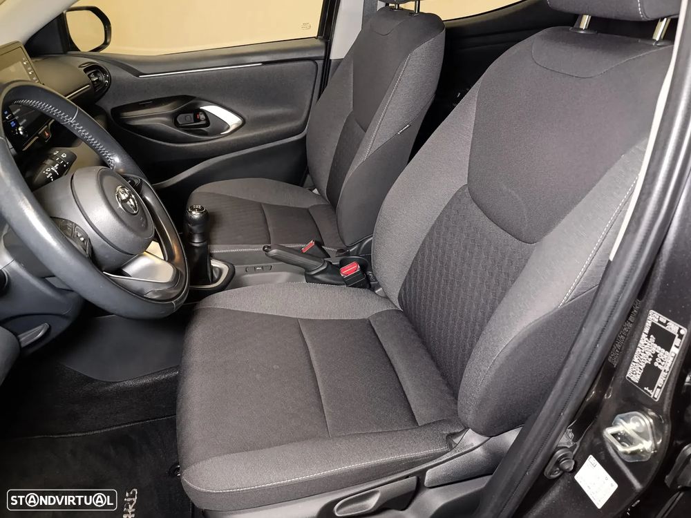 Toyota Yaris 1.0 VVT-i Comfort Plus - 18