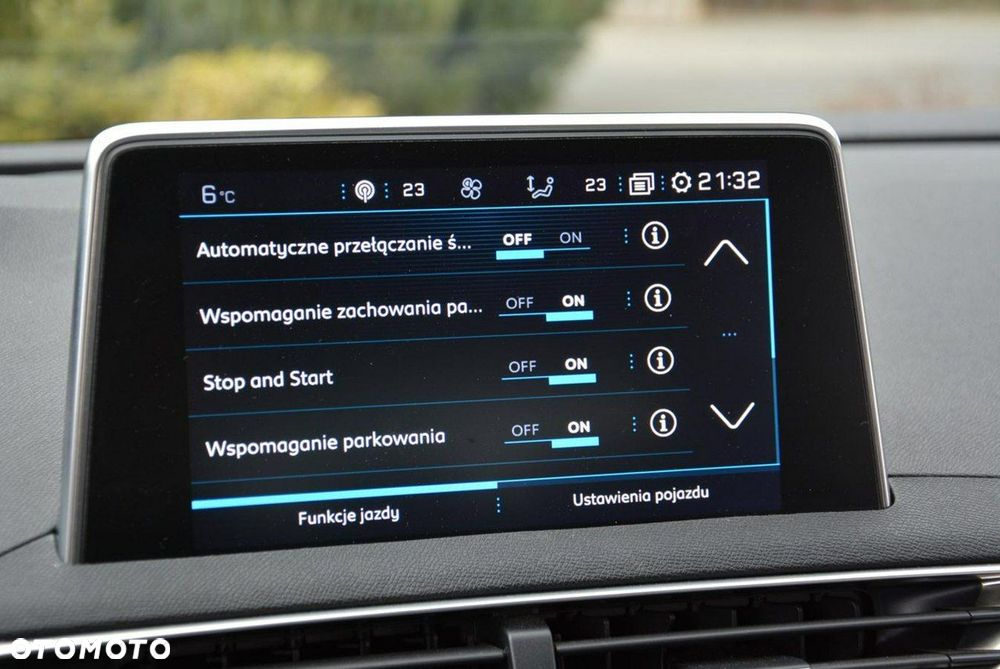 Peugeot 3008 PureTech 130 Stop & Start EAT6 Allure - 29