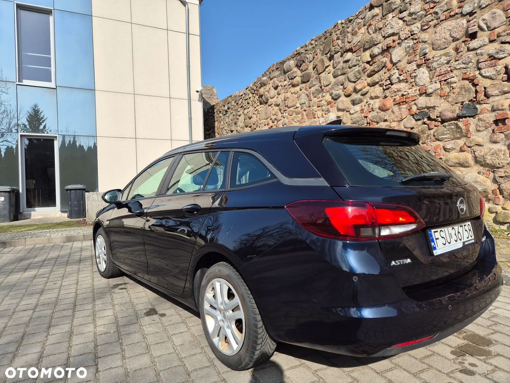 Opel Astra 1.6 D (CDTI) Dynamic - 16