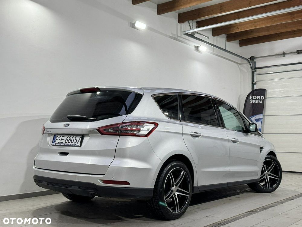 Ford S-Max 2.0 TDCi Titanium PowerShift - 7