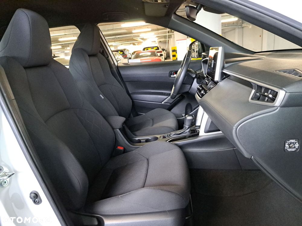 Toyota Corolla Cross 2.0 Hybrid Comfort - 16