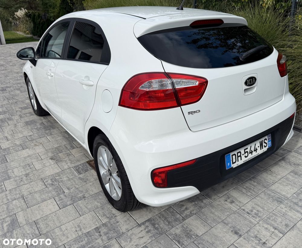 Kia Rio 1.2 Business Line - 28