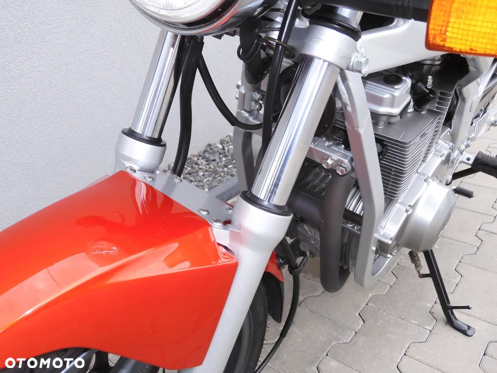 Suzuki GS - 26