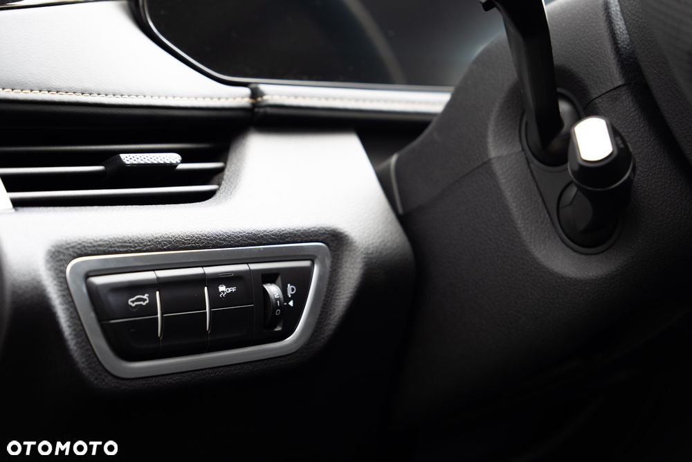 Bestune B70 2.0T Elegance - 18