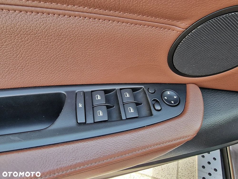 BMW X5 xDrive30d - 13