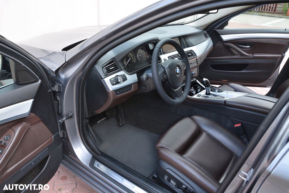 BMW Seria 5 520d Aut. Luxury Line - 4