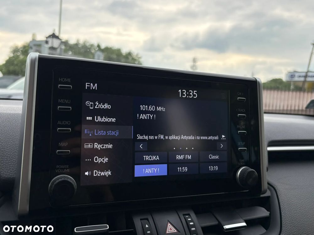 Toyota RAV4 - 26