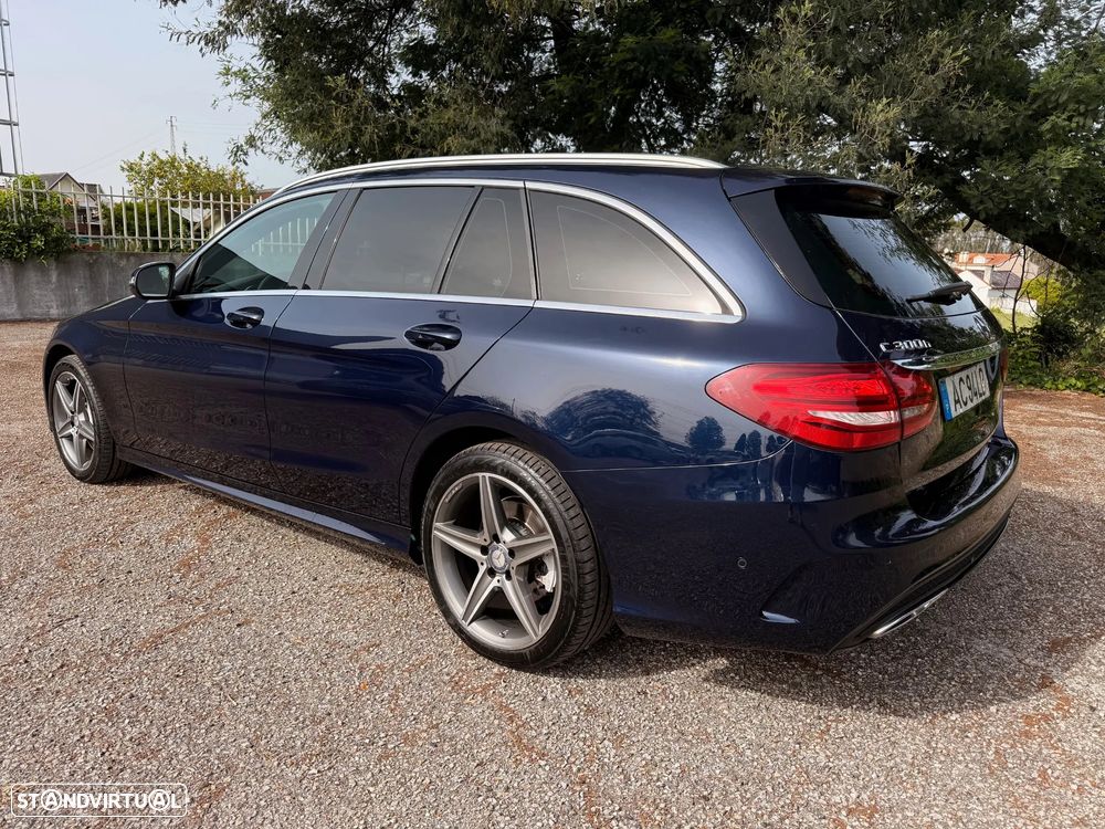 Mercedes-Benz C 300 h AMG Line - 2