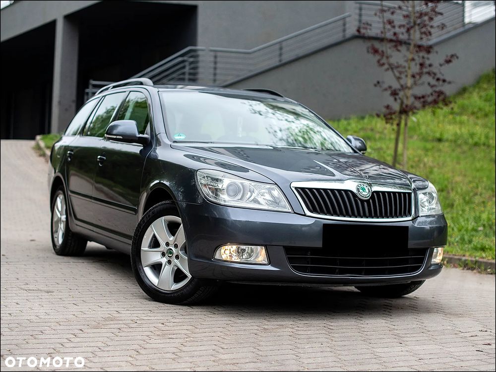 Skoda Octavia - 2