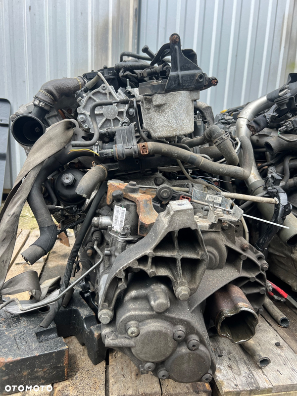 Ford Focus Mk3 1.6dci skrzynia biegów AV6R-7201-GE