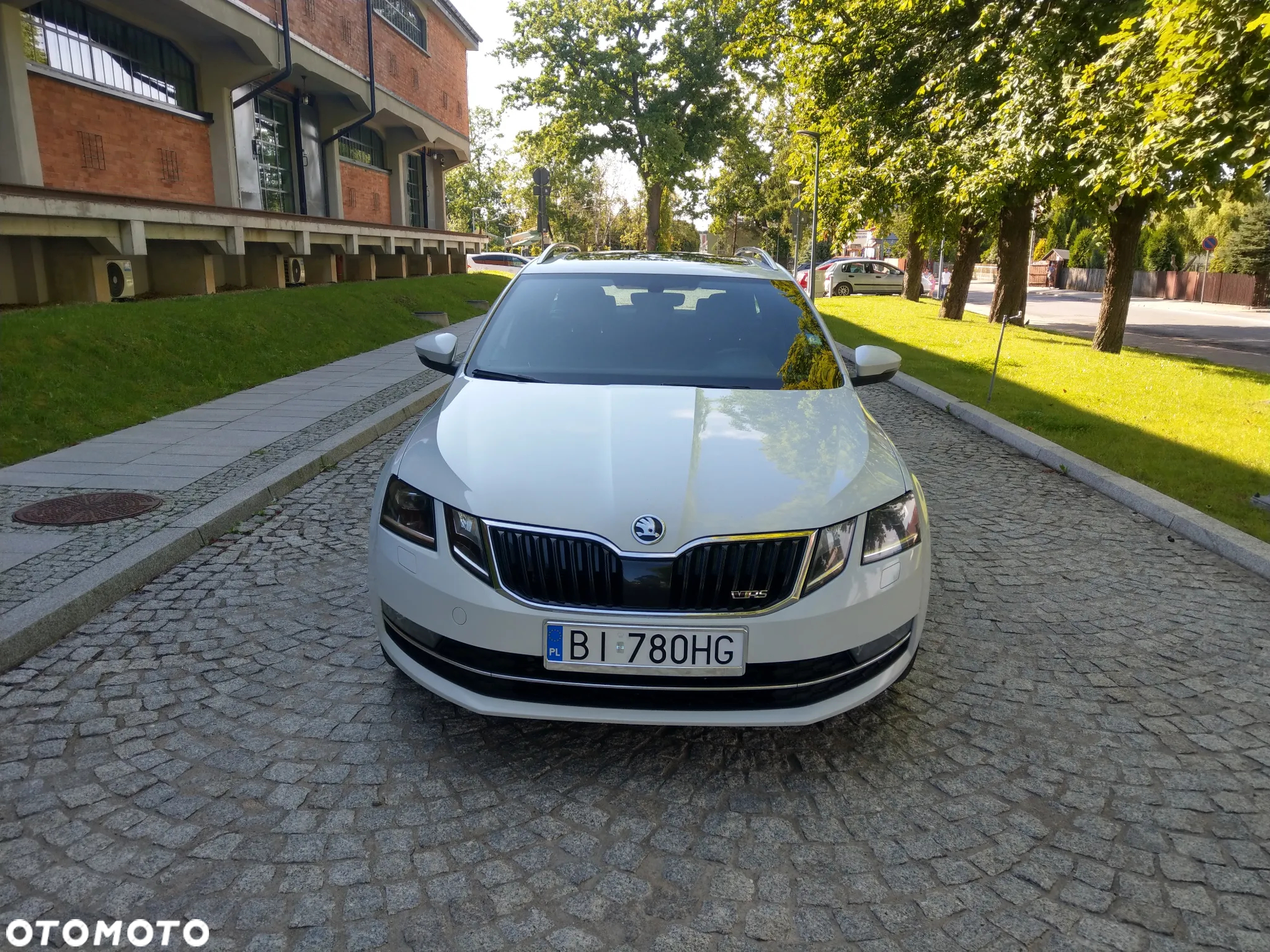 Skoda Octavia 2.0 TDI SCR 4x4 Style DSG - 4