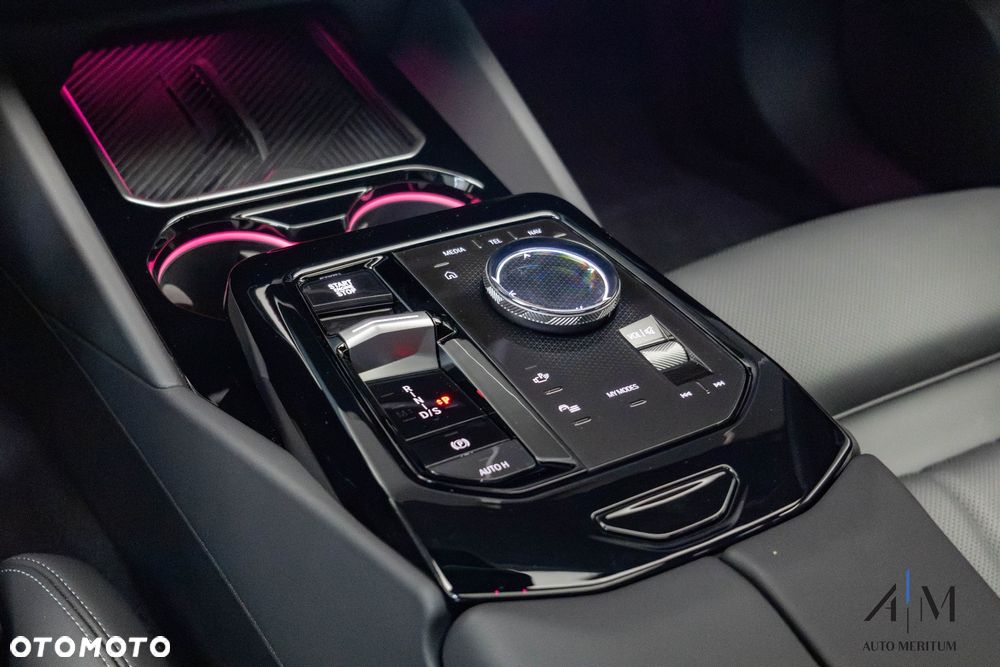 BMW Seria 5 - 26