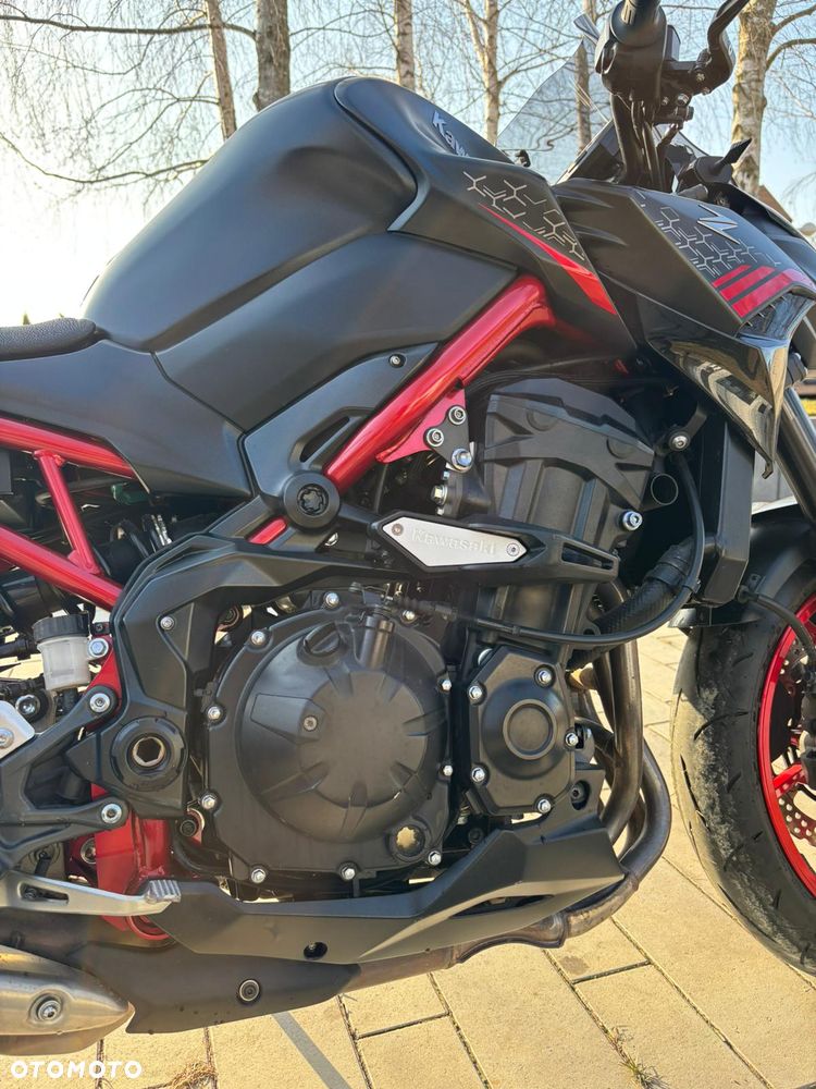 Kawasaki Z 900 - 17