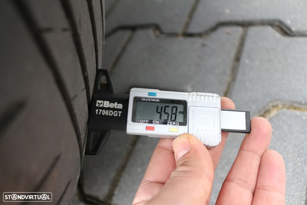 Mercedes-Benz A 250 e 8G-DCT AMG Line - 48