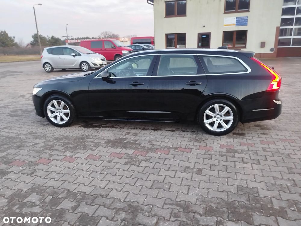 Volvo V90 D3 Momentum Pro - 6