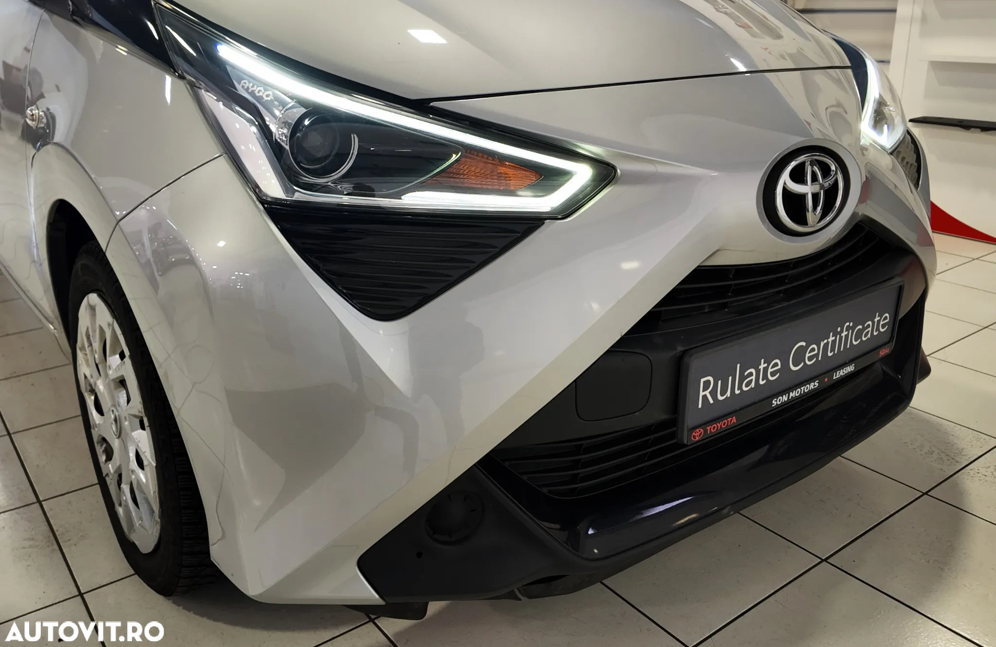 Toyota Aygo 1.0 VVY-I 5 usi MultiMode X-connect - 9