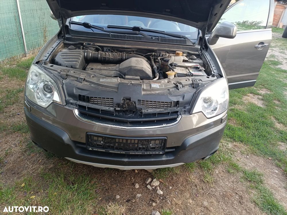 Dezmembrez Opel Antara - 1