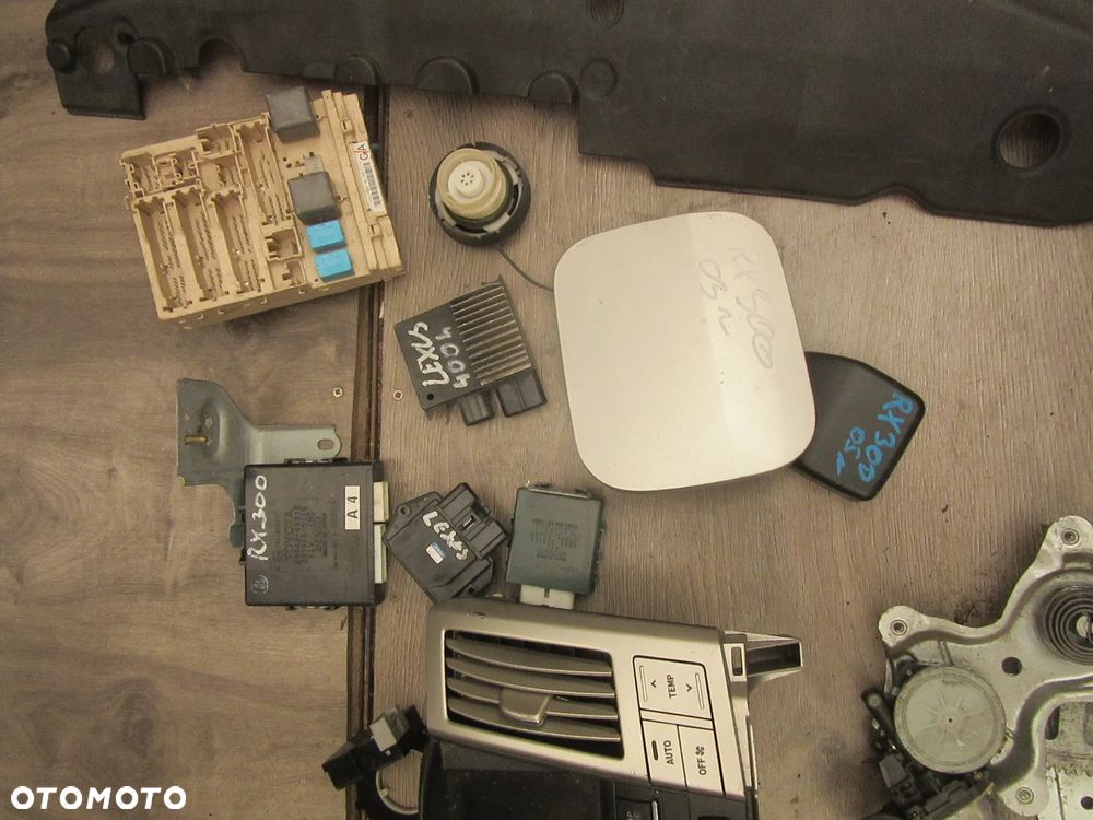 Lexus RX 300 lotka sterownik listwa wyświetlacz - 19