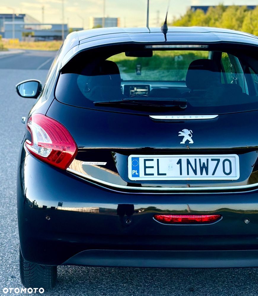 Peugeot 208 - 34