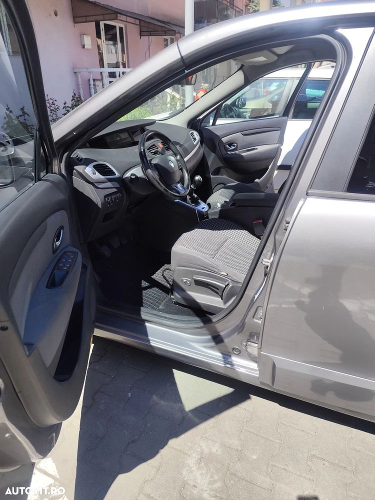 Renault Grand Scenic dCi 110 Expression - 6