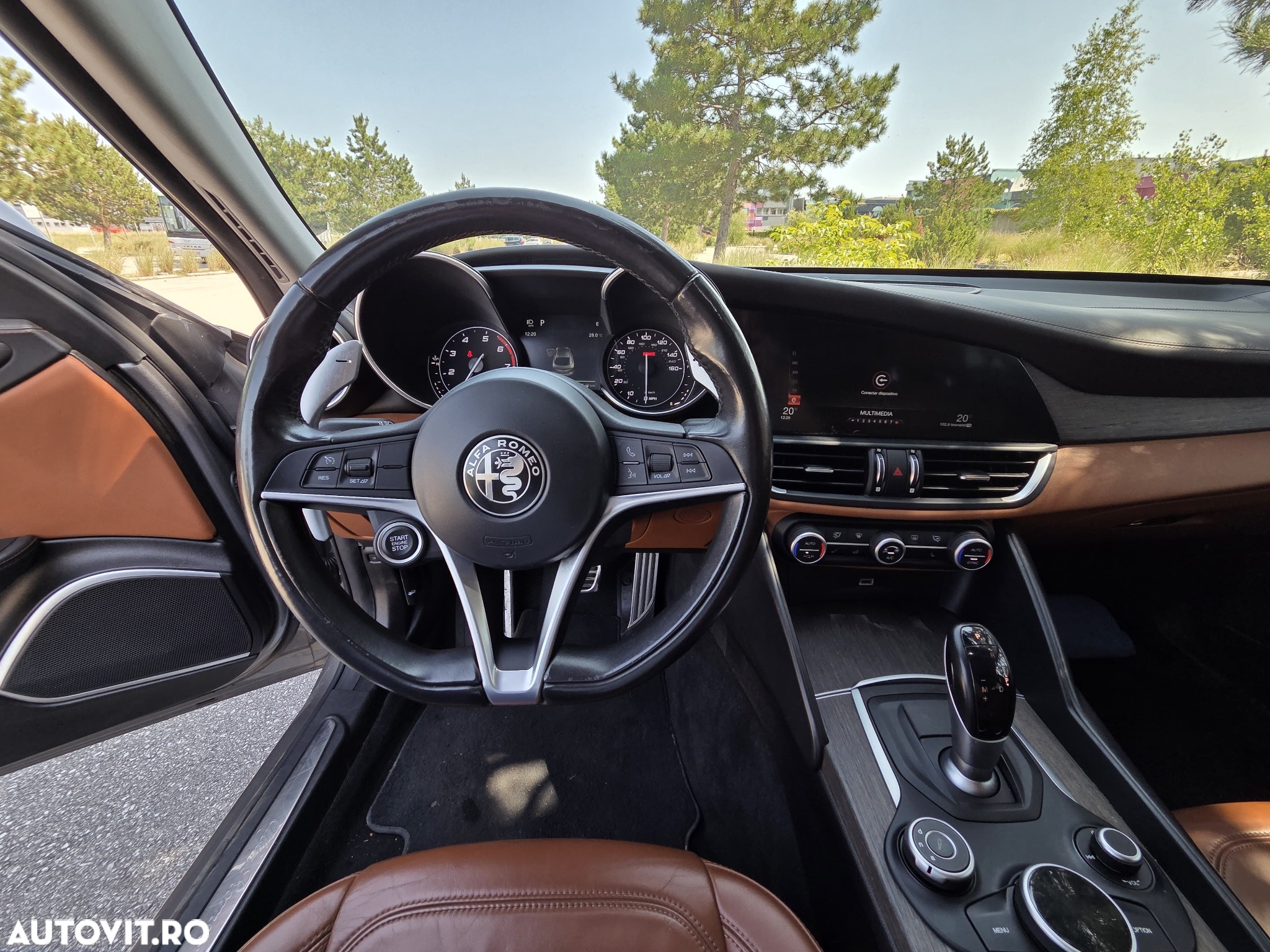 Alfa Romeo Giulia 2.0 Turbo AWD AT8 Veloce - 10