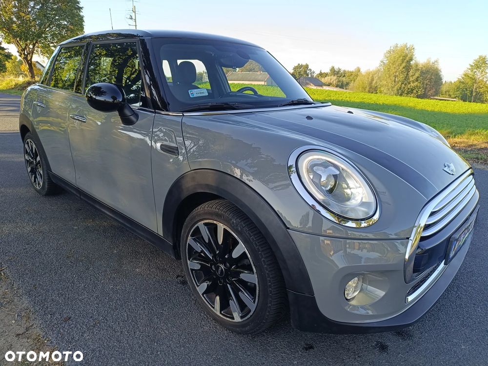 MINI Cooper Standard - 13