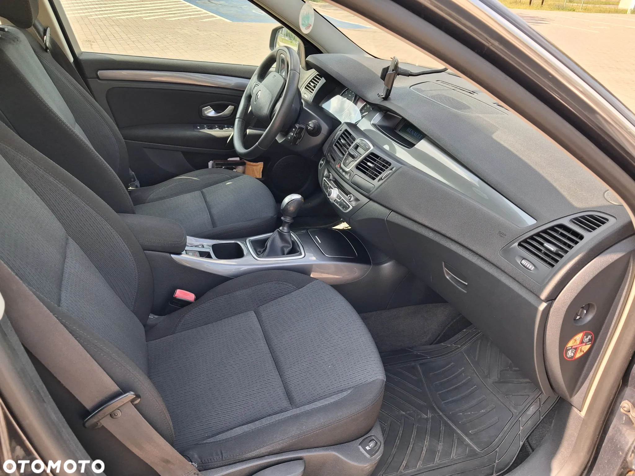 Renault Laguna - 5