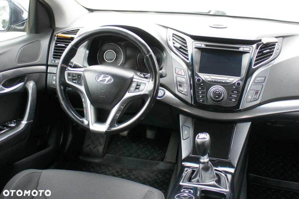 Hyundai i40 1.7 CRDi Comfort - 27