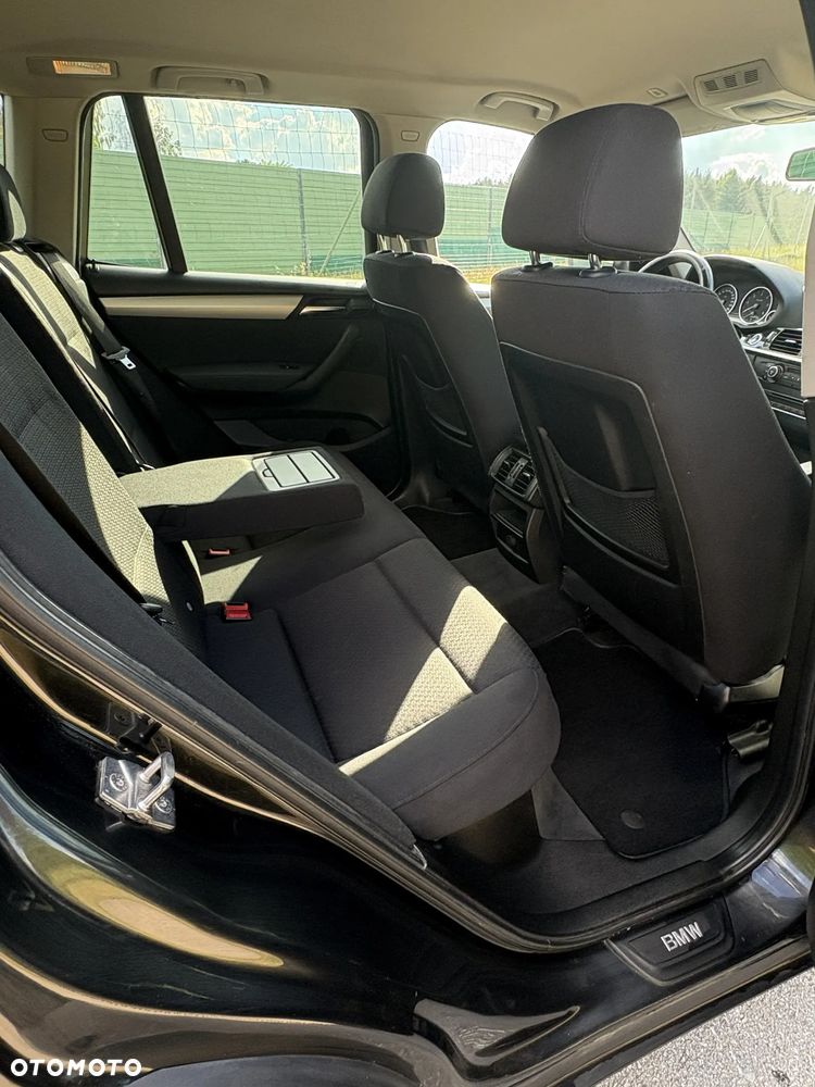 BMW X3 xDrive20d - 17